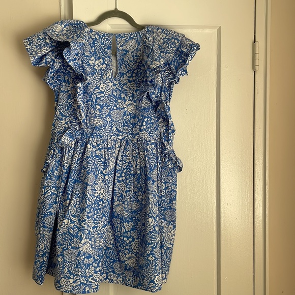 Magic Dress! - Picture 5 of 6